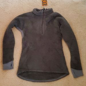 SHE outdoor sherpa baselayer top size small